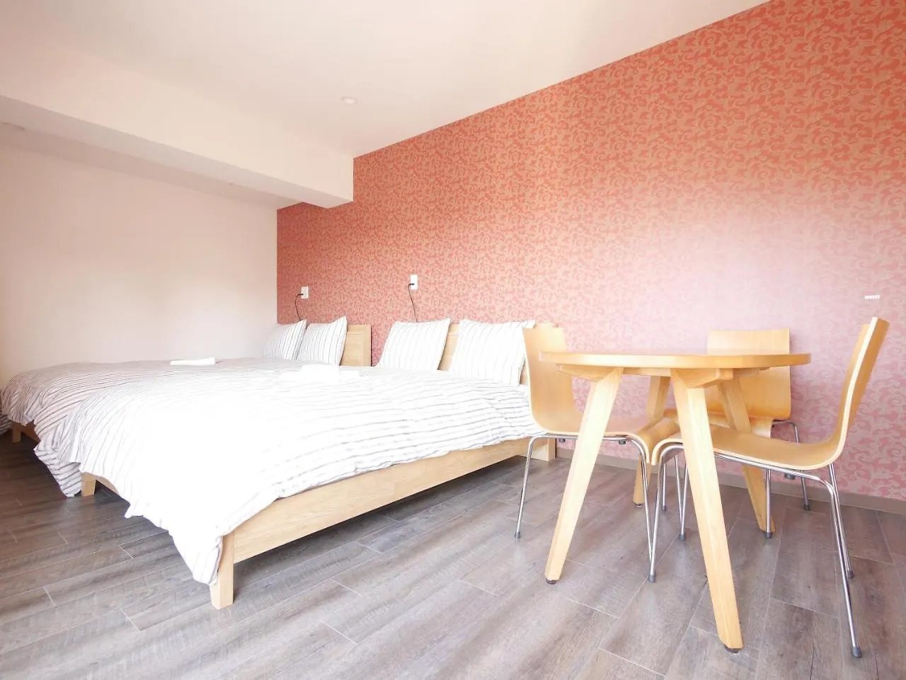 Апартаменты Comfybed Yoyogi Токио 0*,  Япония