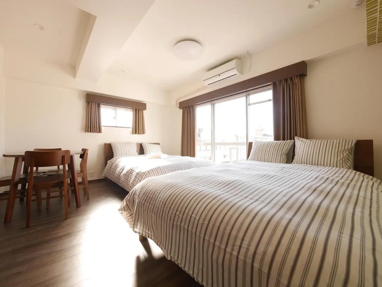 Апартаменты Comfybed Yoyogi Токио Япония